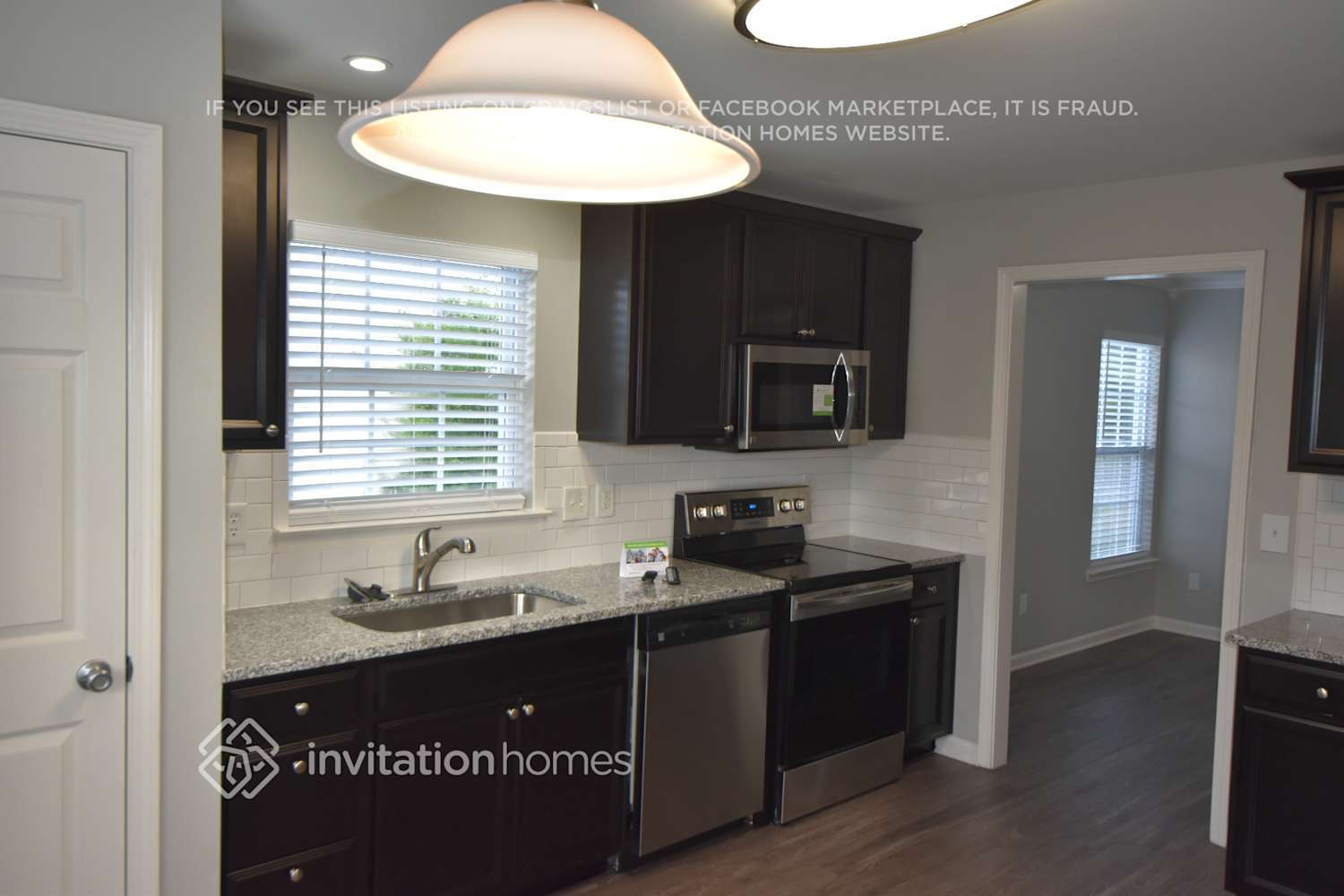 Building Photo - 737 Willow Bay Dr