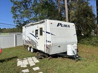 Building Photo - "Cozy Coastal Retreat: Charming 1-Bedroom ...