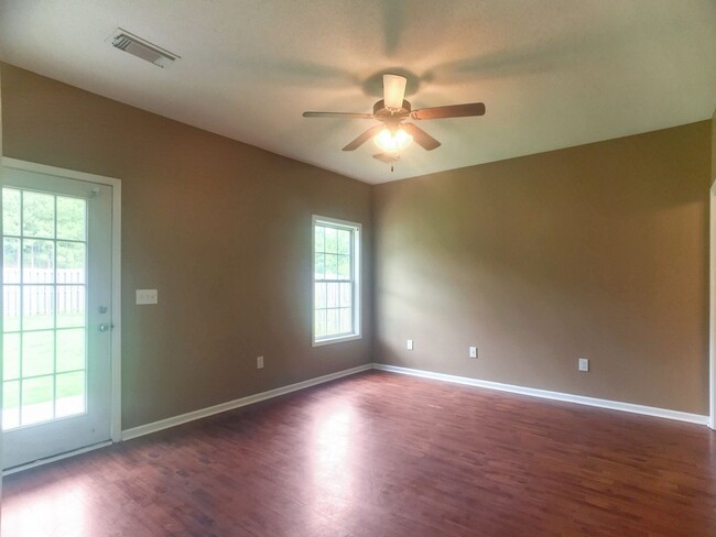 Building Photo - 12945 Garden Creek Ln