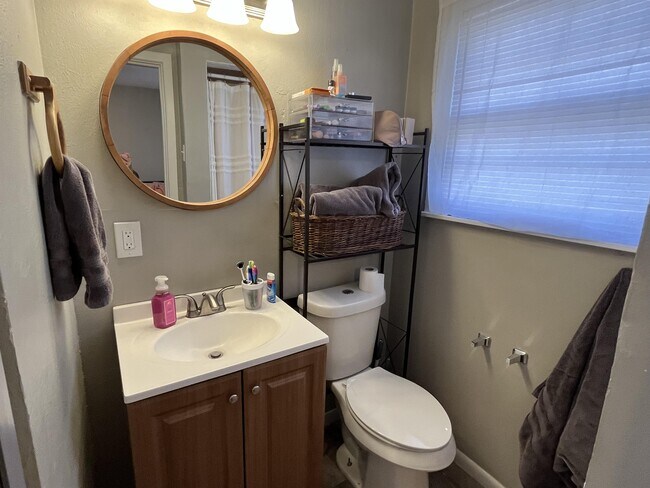 Building Photo - 3818 30th St