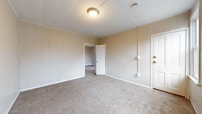 Building Photo - 2230 Kinkel Ave