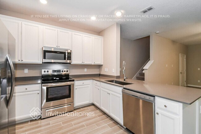 Building Photo - 206 Sweet Lemon Ln
