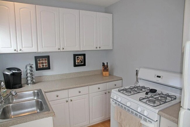 Building Photo - 861 Missouri St