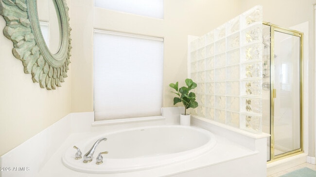 Building Photo - 11572 E Running Deer Trail