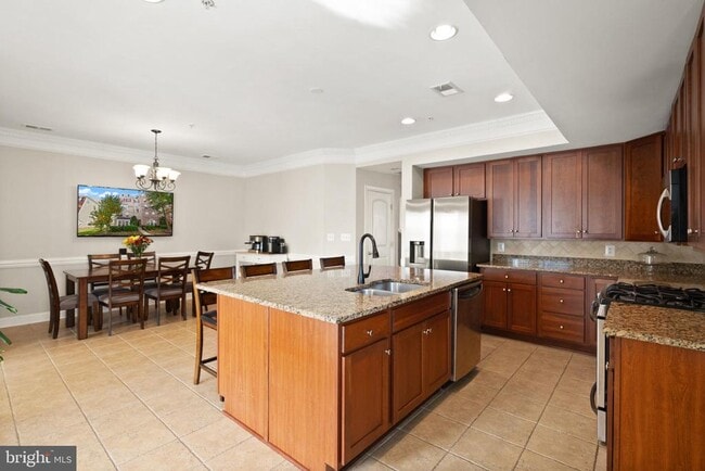 Building Photo - 2238 Margraf Cir