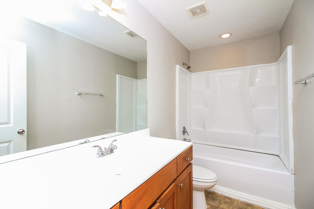 Building Photo - 289 Darbys Run Ct