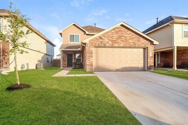 Primary Photo - 24222 Avogadro Dr