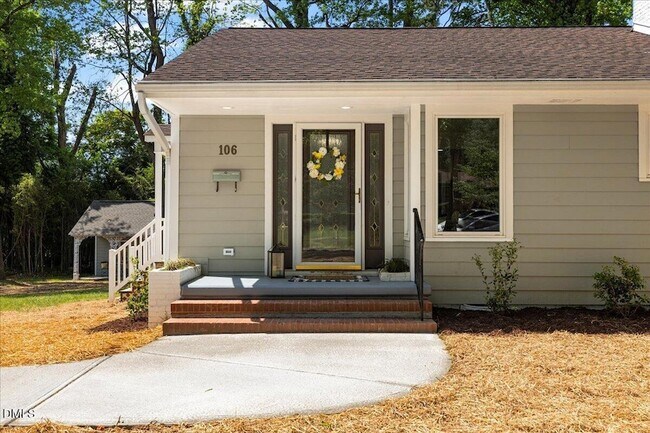 Building Photo - 106 Circle Dr