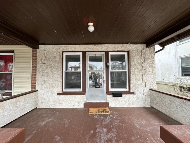 Building Photo - Cozy 3 bedroom home located in South Allentown, PA