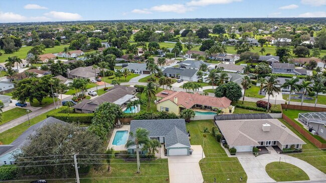 Building Photo - 4248 Palo Verde Dr