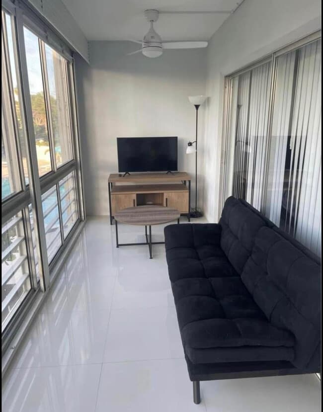 Building Photo - 300 Waterway Dr S