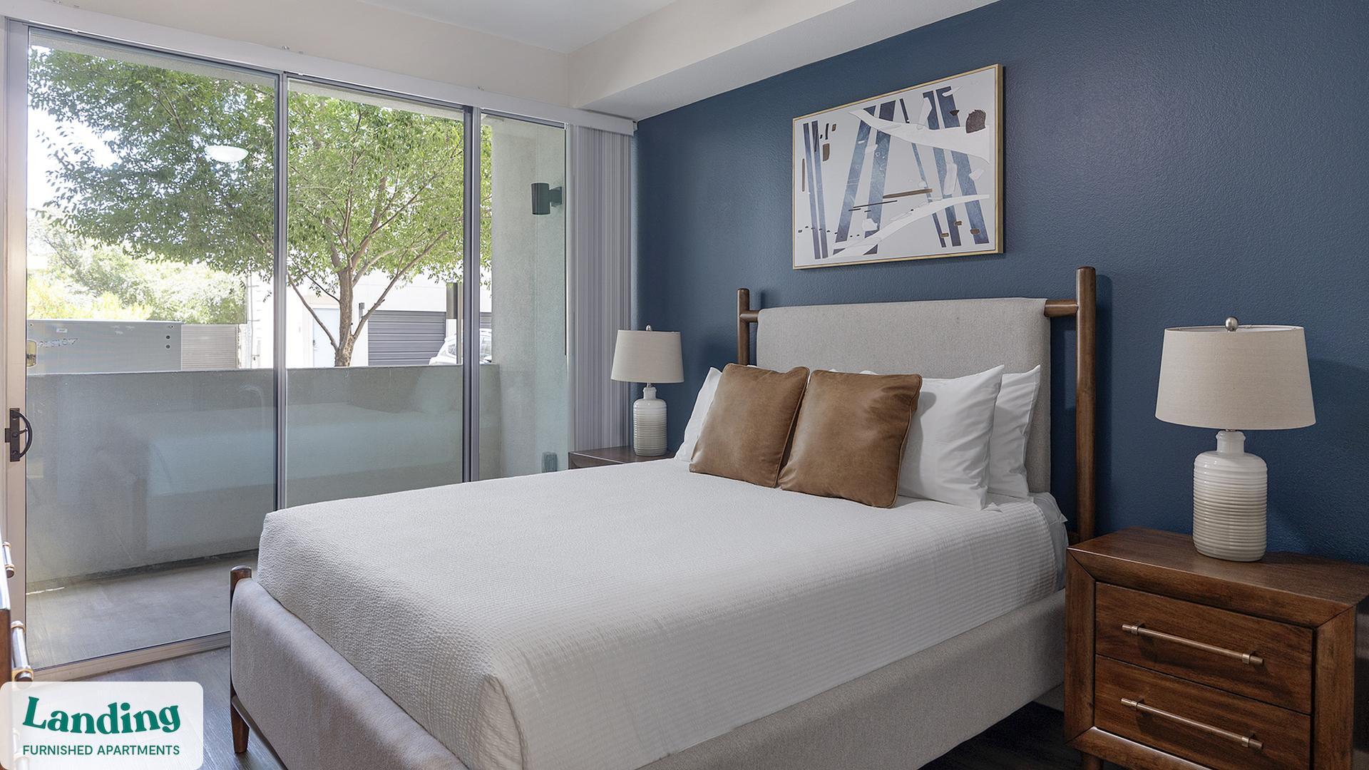 Building Photo - 2323 E Highland Ave