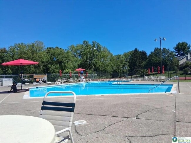 Building Photo - 8315 Countryside Ln