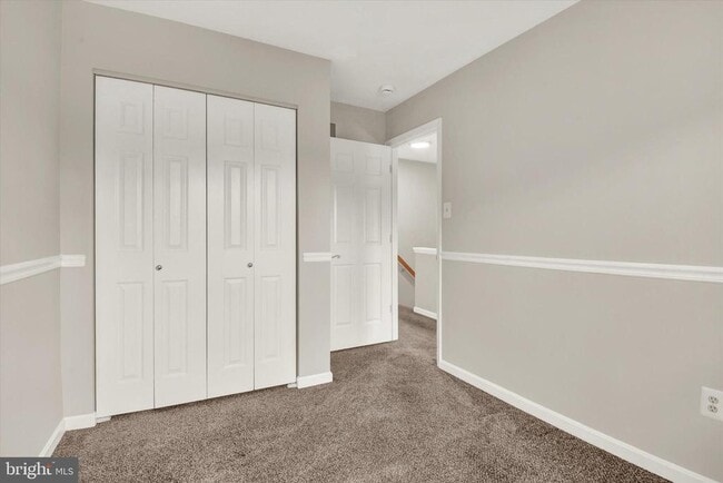 Building Photo - 428 Palmer Terrace