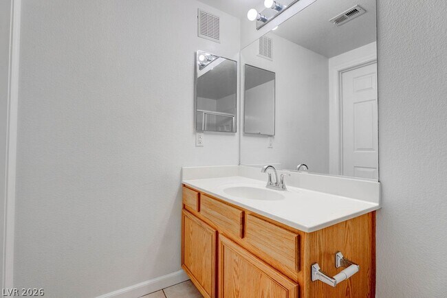 Building Photo - 4655 Gold Dust Ave