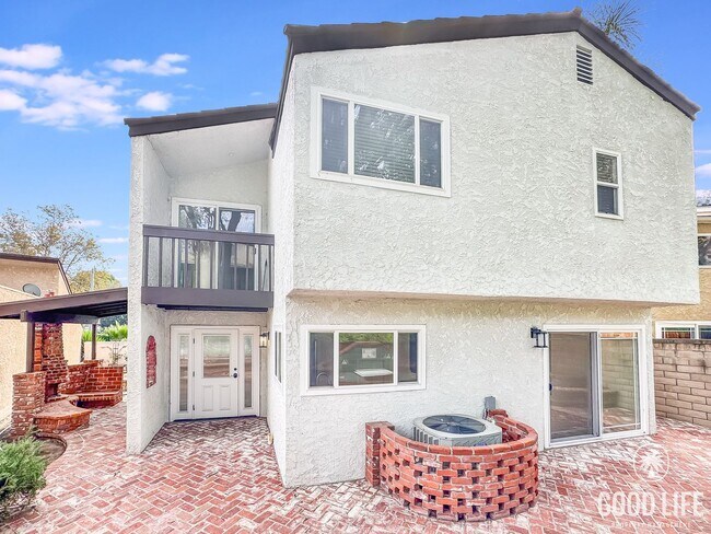 Building Photo - Beautiful 4Bd/2.5Ba Spacious Home in Mission Viejo w/Large Front & Back Yard!