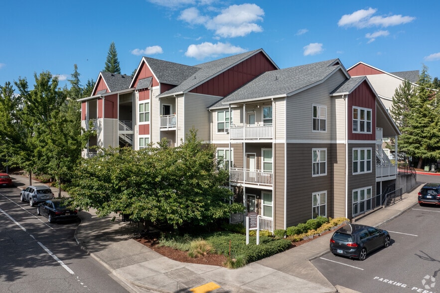 Building Photo - Deveraux Glen