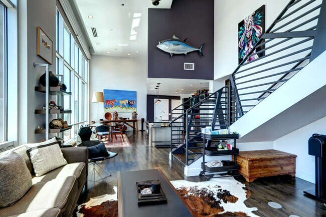 Building Photo - Denver Art Museum Penthouse Available NOW!!