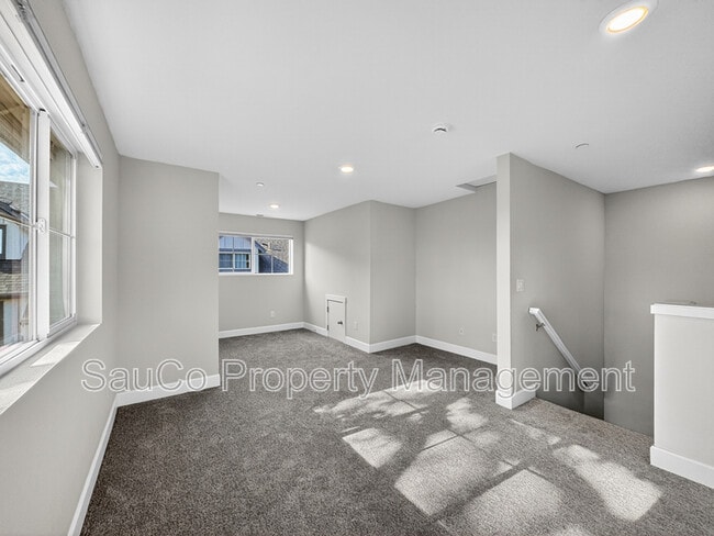 Building Photo - 17022 SW Lemongrass Ln
