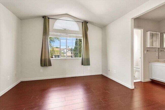 Building Photo - 1101 Panoche Ct