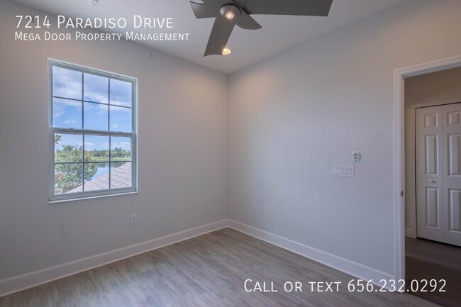 Building Photo - 7214 Paradiso Dr
