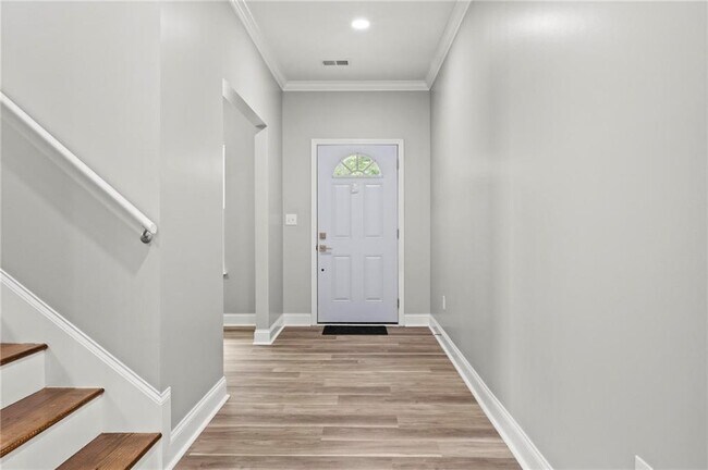 Building Photo - 5341 Stewart Mill Rd