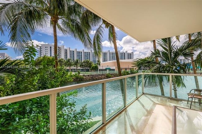 Building Photo - 3330 NE 190th St