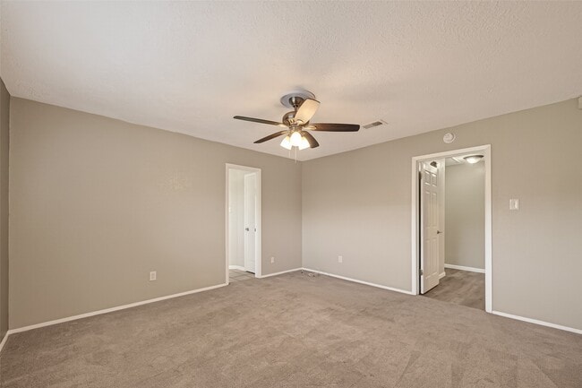 Building Photo - 17043 Coachmaker Dr