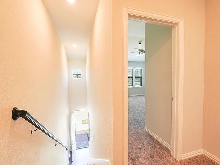 Building Photo - 3429 Solana Cir