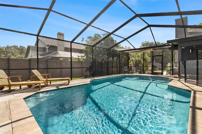 Building Photo - 10911 Victoria Arbor Way