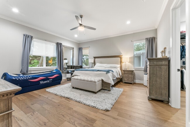 Building Photo - 3314 W Villa Rosa St