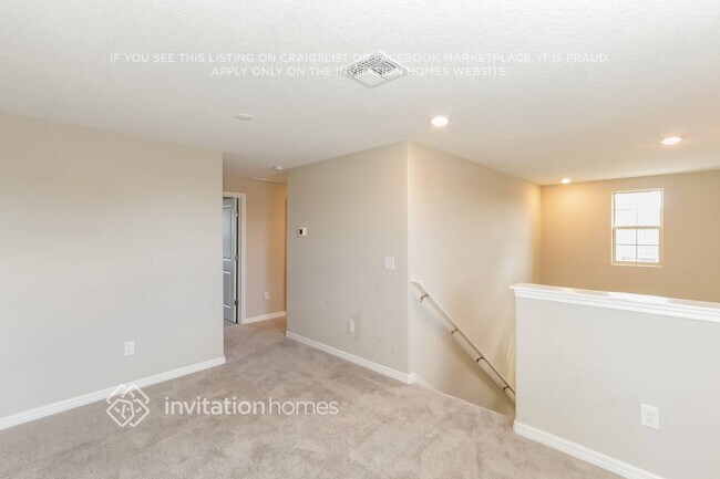 Building Photo - 2206 Treesdale Ave