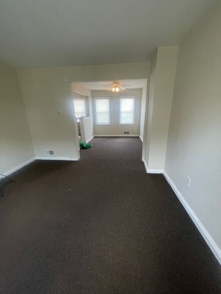 Building Photo - 1036 Tunbridge Rd