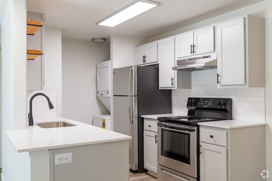 Kitchen - Carriage House Apartments