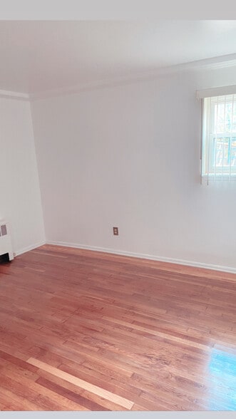 Building Photo - 60 Fairmount Ave