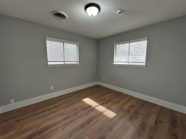 Building Photo - 5556 Mac Arthur Dr