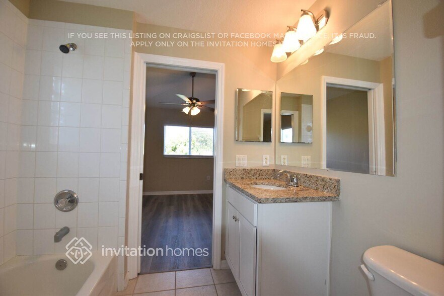 Building Photo - 2726 Bradfordt Dr