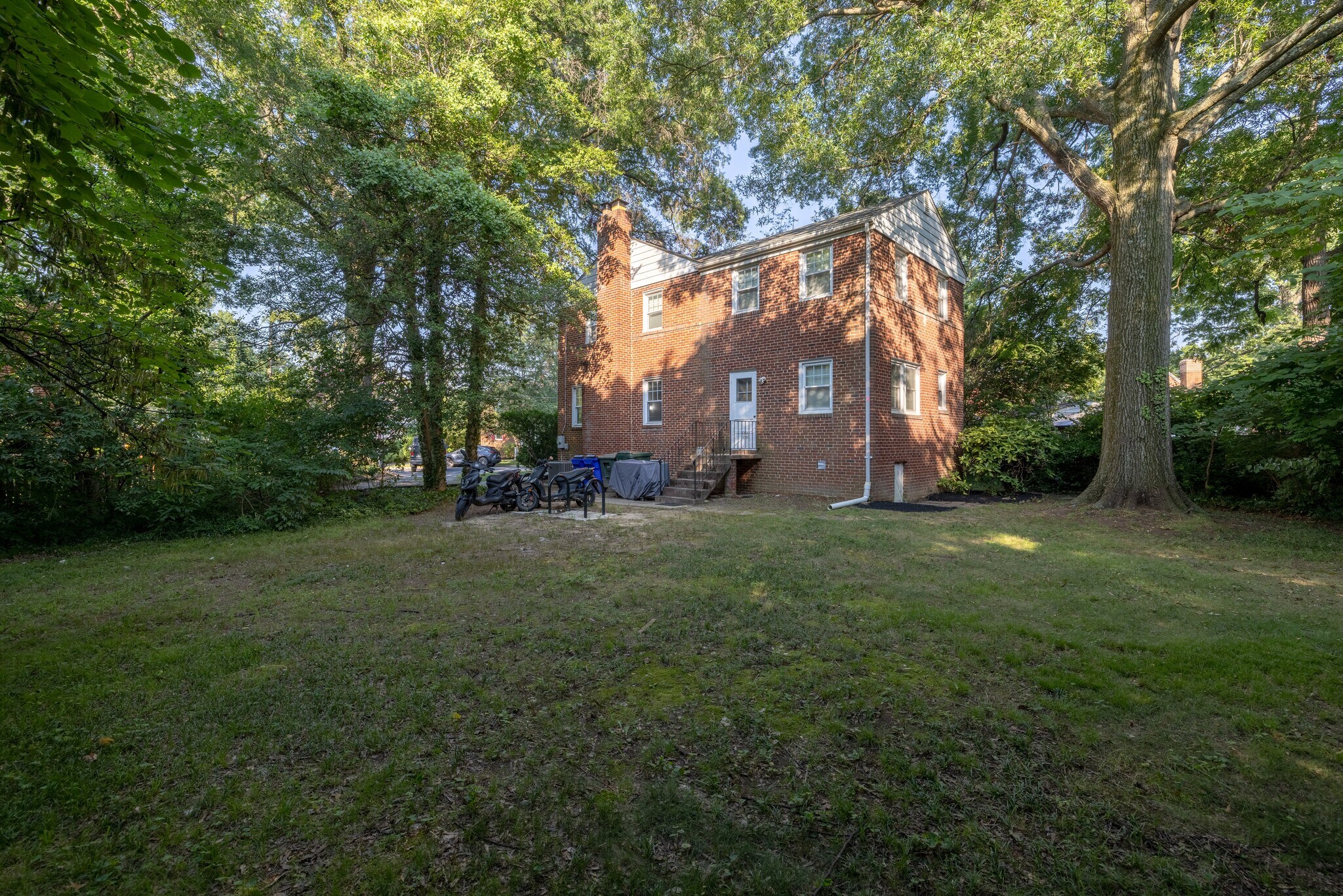 Building Photo - 4603 Guilford Pl