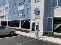 Building Photo - University Square South