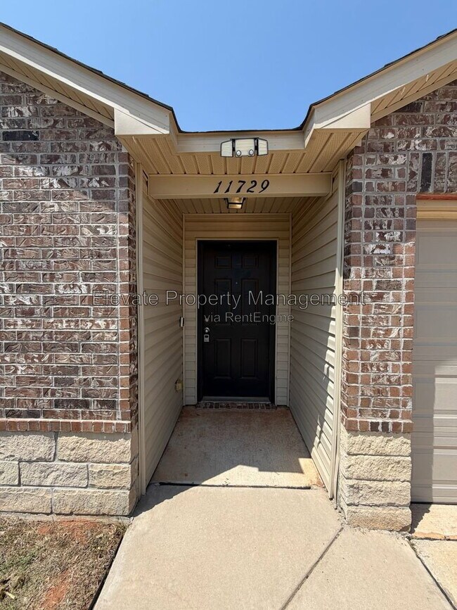 Building Photo - 11729 NW 100th St