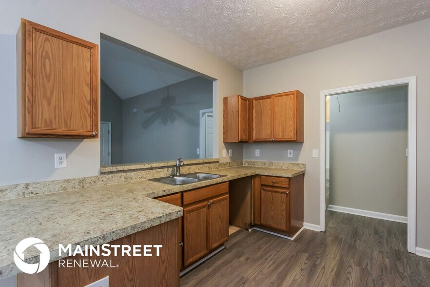 Building Photo - 9125 Comstock Ct