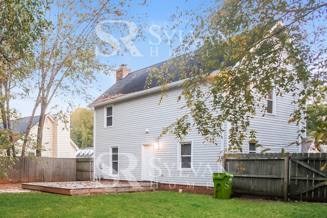 Building Photo - Living where You Love is Good for your Heart!