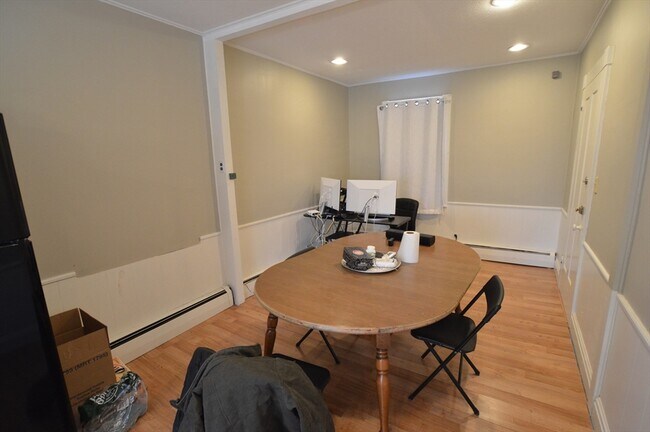 Building Photo - 29 Northey St