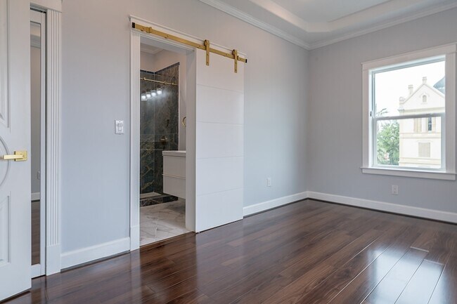 Building Photo - 1801 Rosenberg St