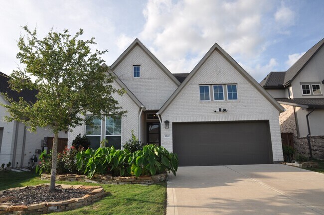 Building Photo - 31822 Grand Orch Ln