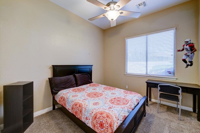 Building Photo - 4221 S Danyell Dr