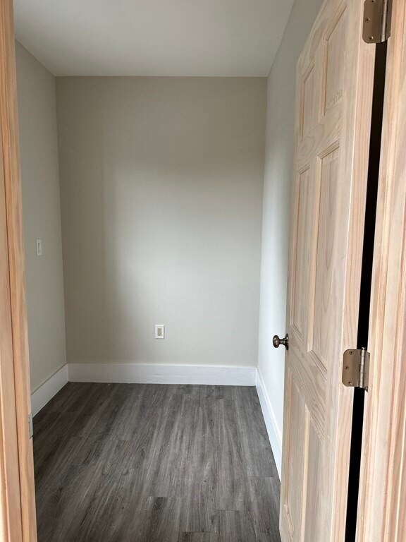 Building Photo - 480 Broadway