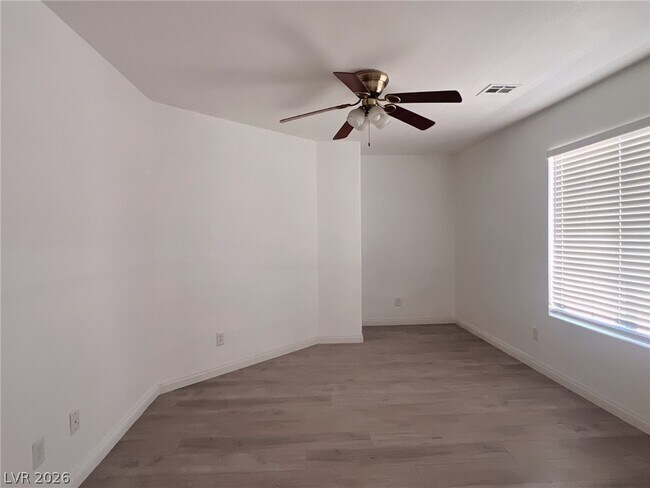 Building Photo - 9582 Bighorn Ranch Ave
