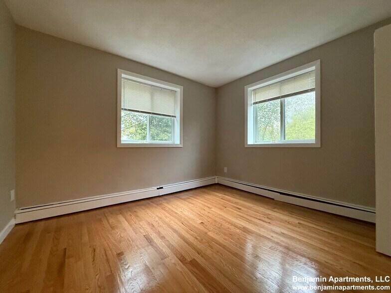 Building Photo - 232 Parker Hill Ave