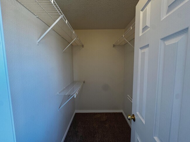 Building Photo - 8300 Bluffs Edge Pl NW